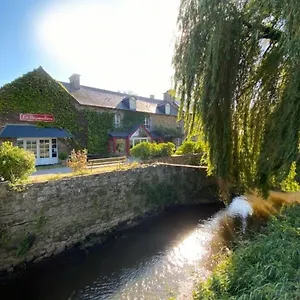 Bed & Breakfast Chambres D'hotes La Begaudiere, Dol-de-Bretagne